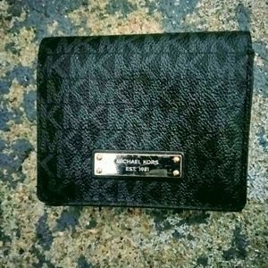 MK wallet